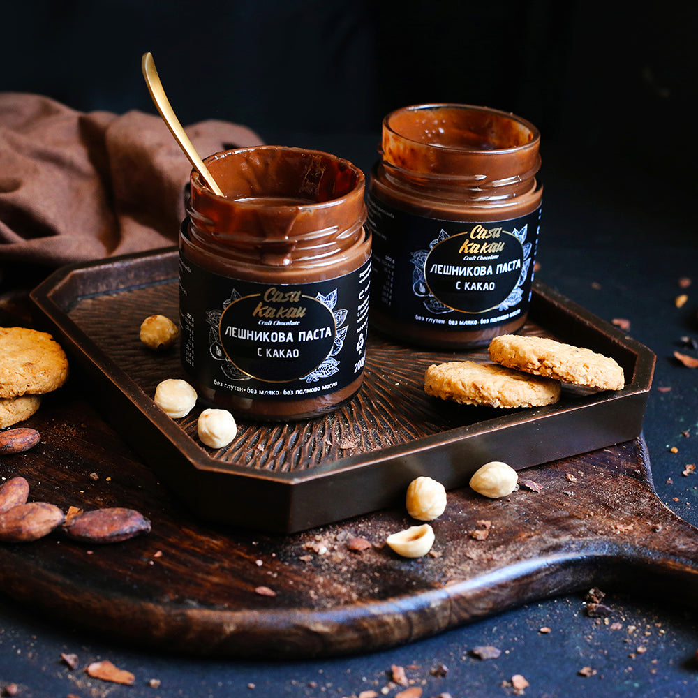 Занаятчийскa лешниковa паста с какао