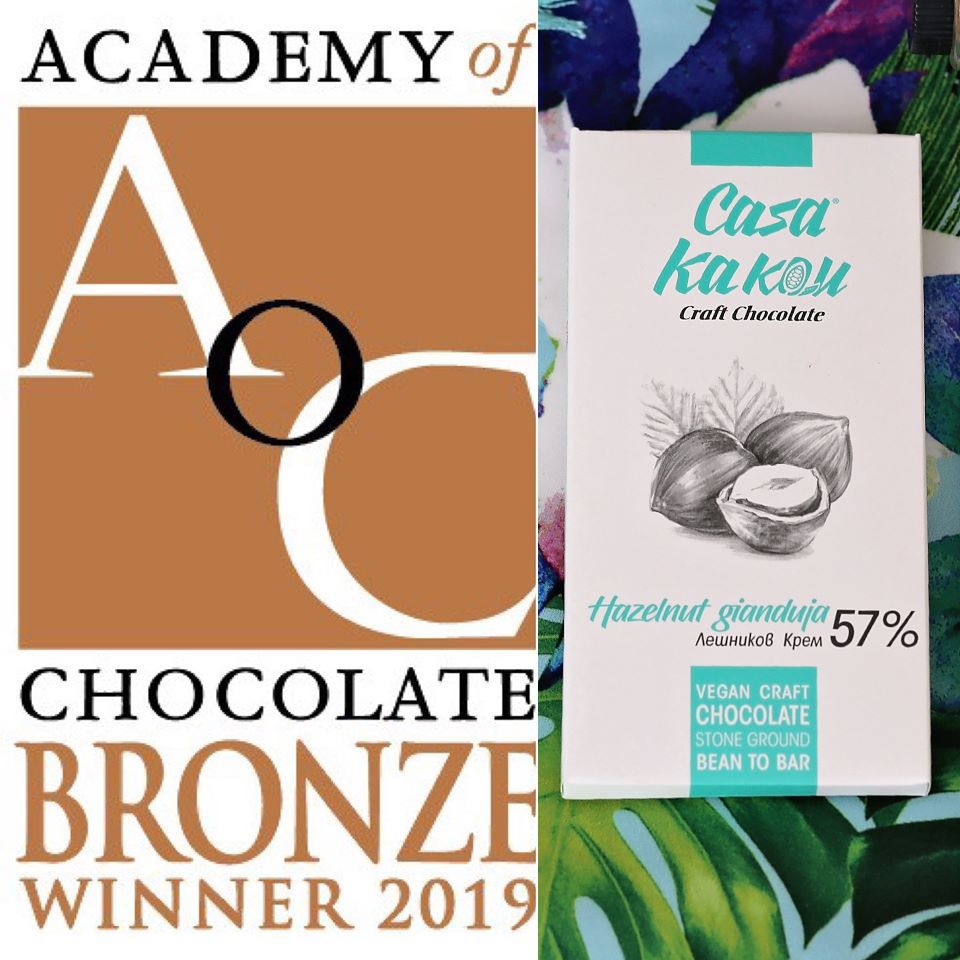 Занаятчийски  шоколад с Лешници