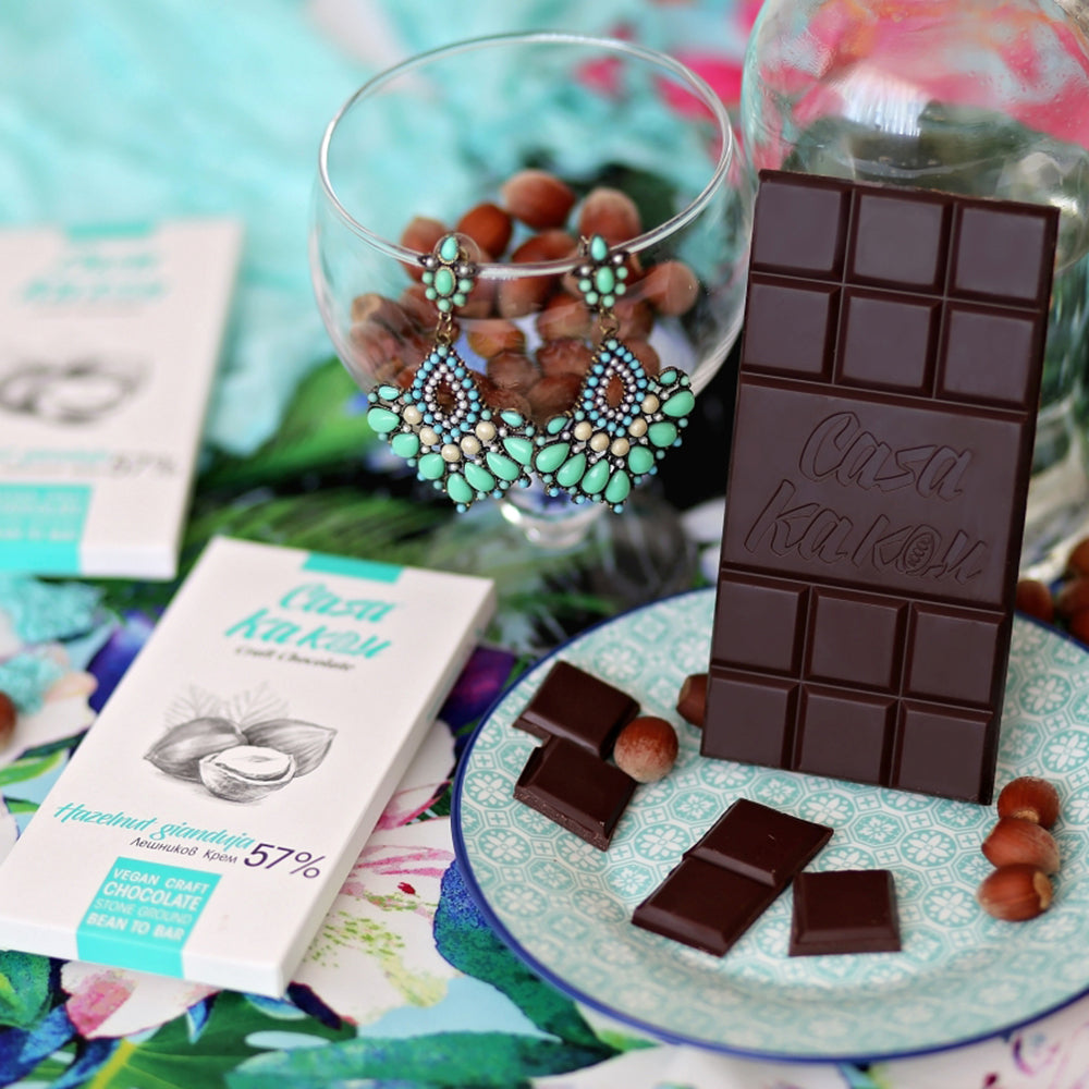 Занаятчийски  шоколад с Лешници